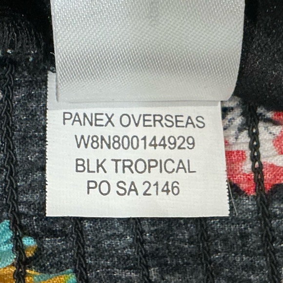 NWT Band of Gypsies Black Tropical 2 Piece Set - Picture 12 of 12